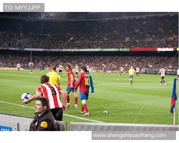 梅西重返诺坎普对阵巴萨精彩回放全场集锦与分析